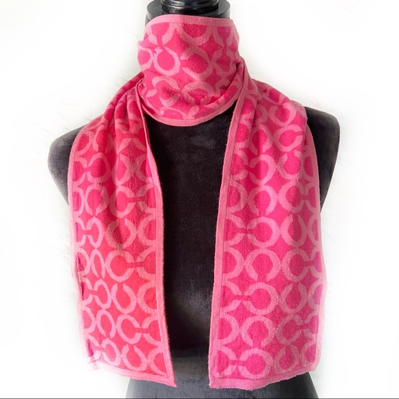 Coach Op Art C Logo 100% Merino Wool Reversible Scarf, Two-Tone Pink